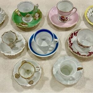Elegant Victorian Tea Cups & Saucers Era 1890 - 1940’s. LOT OF 11